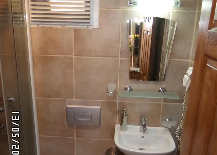 ホテル Pia Mya 2*